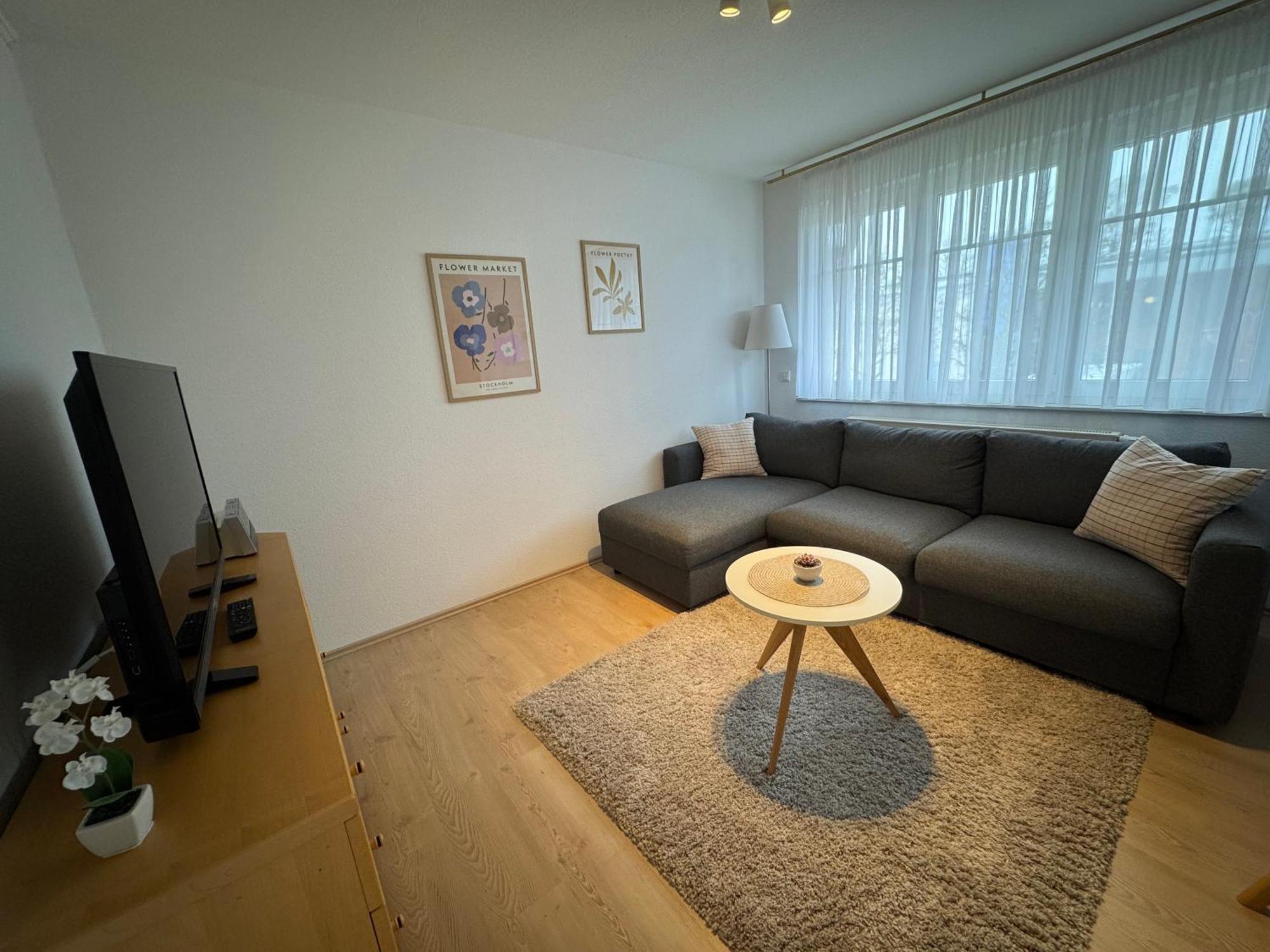 K8 - Am Kurpark - Therme